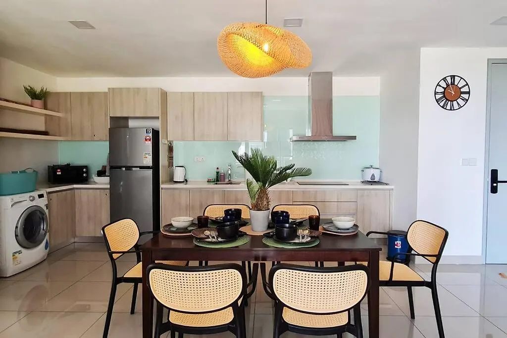 Boho Geniehome 3Br Free W-Ifi @ Utropolis Shahalam Shah Alam Apartment